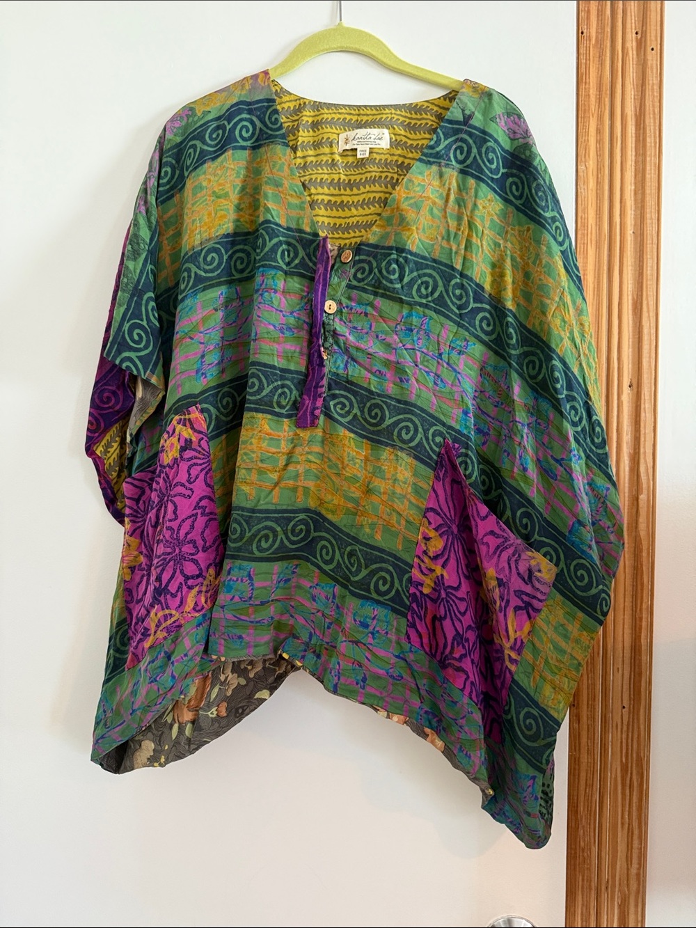 Boho Patchwork V-Neck Crop Top in Green and Purple